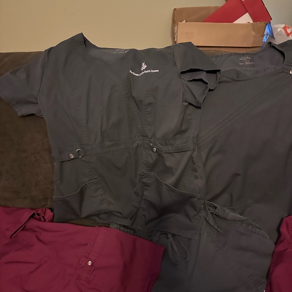 Cherokee Tops Cherokees Scrubs Size Large Poshmark